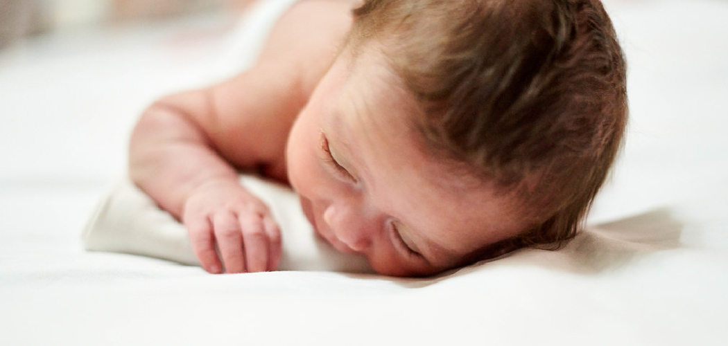 how-to-stop-newborn-from-crying-during-diaper-change-2024