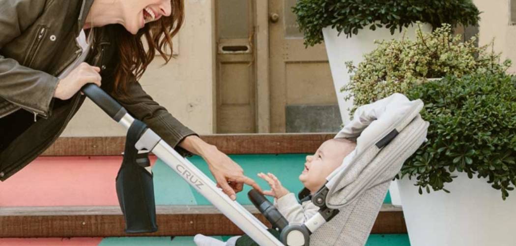 How to Close Uppababy Cruz Stroller 6 Easy Steps (2024)