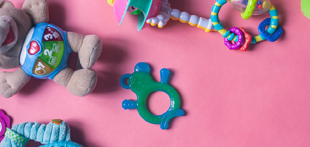 How to Clean Teething Toys in 6 Easy Instructions (2024)