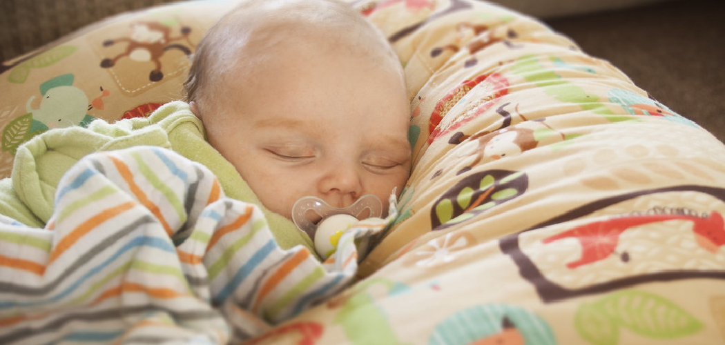 How to Use Swaddle Blanket 10 Easy Steps (2024)